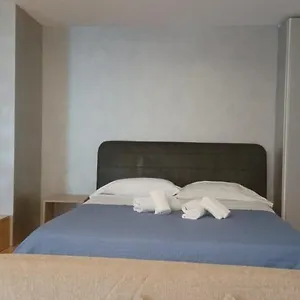 https://arte-bergamo.italymilanhotels.net